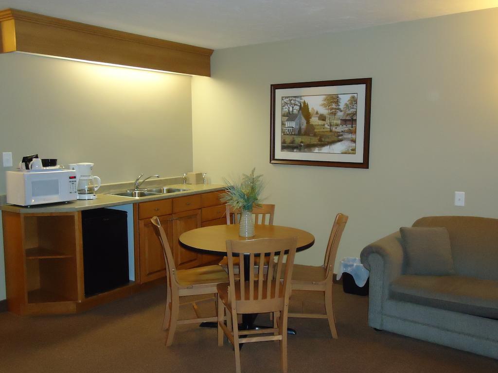 Auberge Bouctouche Inn & Suites 외부 사진