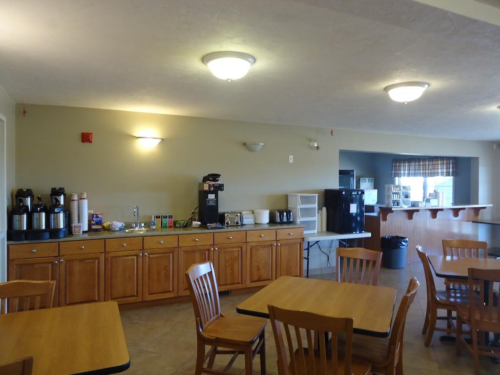 Auberge Bouctouche Inn & Suites 외부 사진