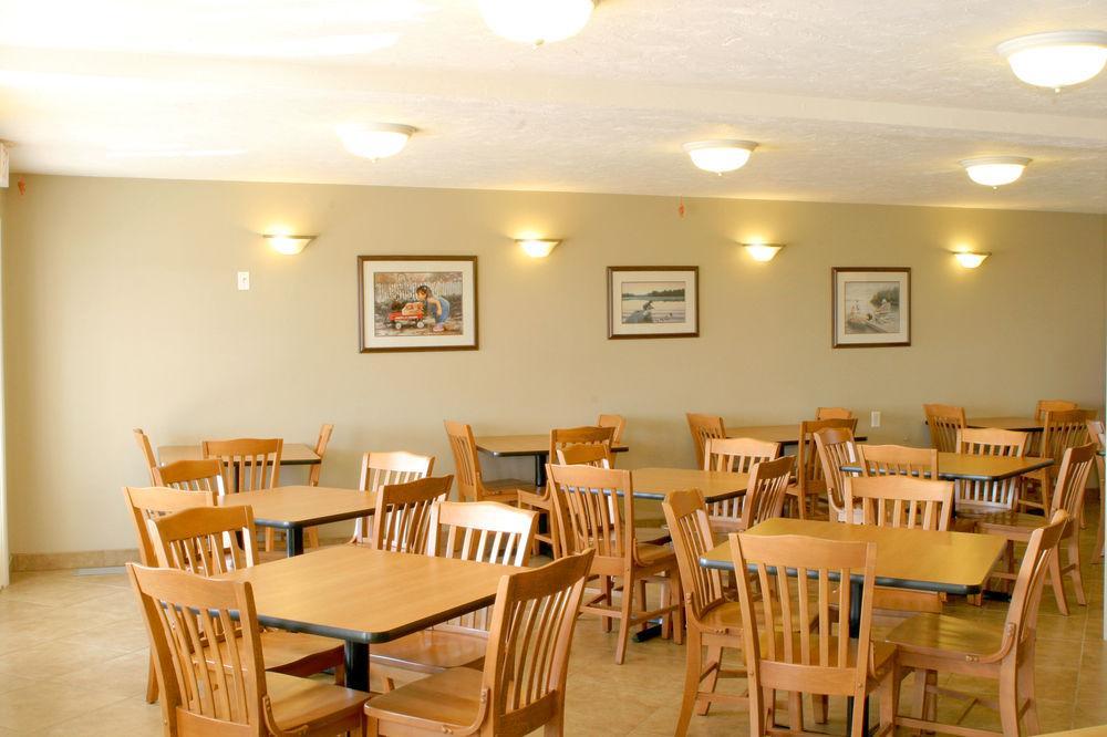 Auberge Bouctouche Inn & Suites 외부 사진